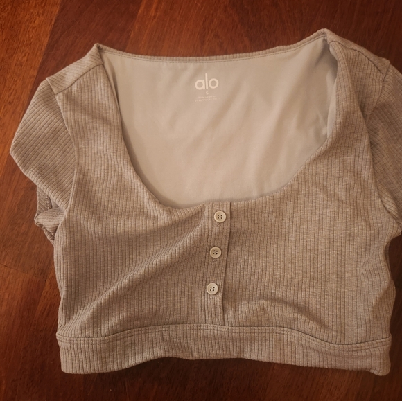 SET: Alo tenniscore Skirt SET: gray blissful Henley top + skirt skort s - Picture 6 of 6